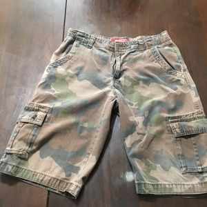 Size 20 boys shorts good condition, used